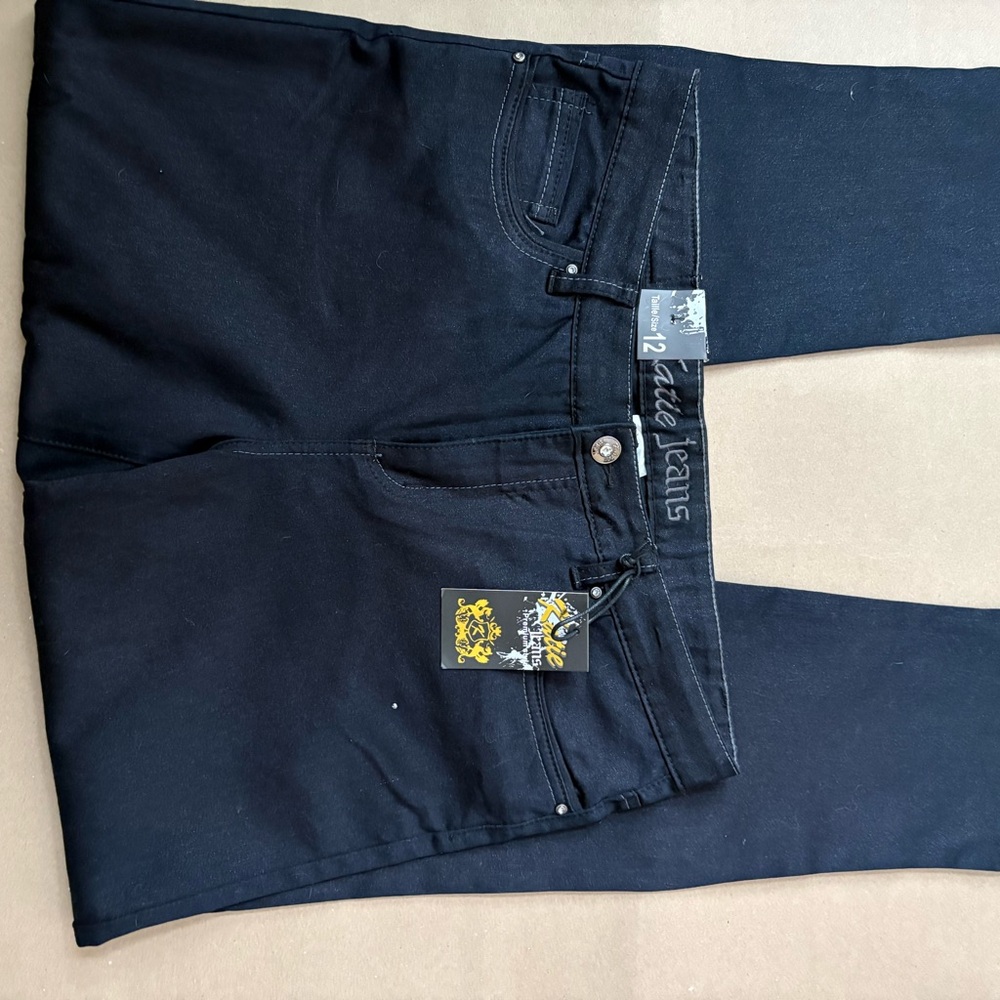 ๐ค Rare find. Discontinued Katie Jeans. Black ๐ค - Picture 5 of 9